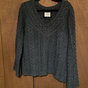 Old Navy Cable Kit sweater in charcoal gray size XL